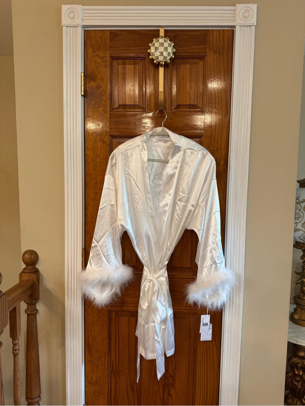 In Bloom by Jonquil “The Bride” Ivory Satin Feather Robe | XL | Wedding NWT
